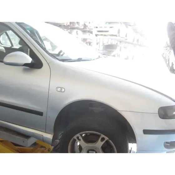 SEAT LEON (1M1) '2003 SIGNO PLATA