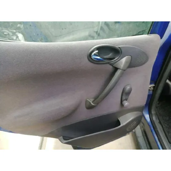 MERCEDES CLASE A (W168) '1999 170 CDI (168.008) AZUL
