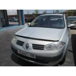 RENAULT MEGANE II BERLINA 3P RENAULT MEGANE II BERLINA 3P '2003 1.9 DCI DIESEL GRIS CLARO 2002