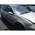 RENAULT MEGANE II BERLINA 3P RENAULT MEGANE II BERLINA 3P '2003 1.9 DCI DIESEL GRIS CLARO 2002