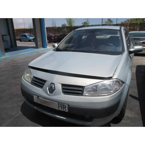 RENAULT MEGANE II BERLINA 3P '2003 1.9 DCI DIESEL GRIS CLARO