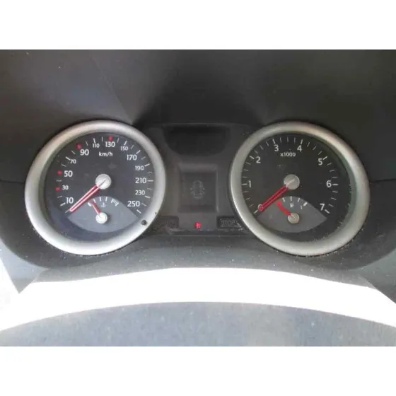 RENAULT MEGANE II BERLINA 3P '2003 1.9 DCI DIESEL GRIS CLARO