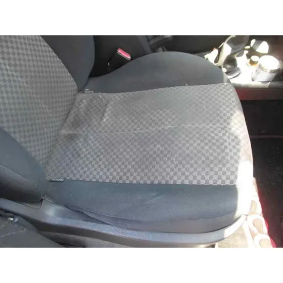 RENAULT MEGANE II BERLINA 3P '2003 1.9 DCI DIESEL GRIS CLARO