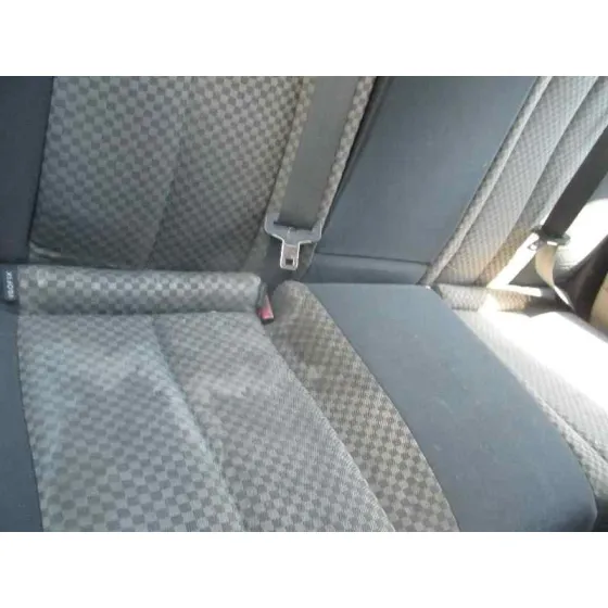 RENAULT MEGANE II BERLINA 3P '2003 1.9 DCI DIESEL GRIS CLARO