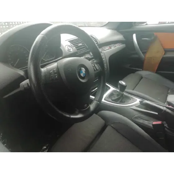 BMW SERIE 1 BERLINA (E81/E87) '2010 118D BLANCO