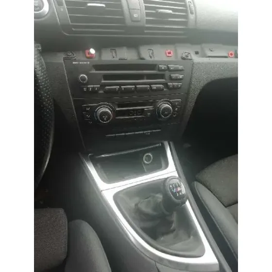 BMW SERIE 1 BERLINA (E81/E87) '2010 118D BLANCO