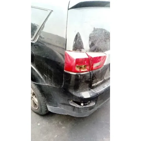 PEUGEOT 4007 '2008 PREMIUM NEGRO