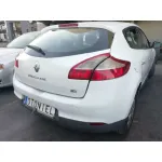 RENAULT MEGANE III BERLINA 5 P RENAULT MEGANE III BERLINA 5 P '2009 1.5 DCI DIESEL BLANCO 2008