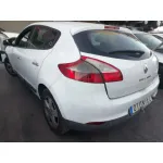 RENAULT MEGANE III BERLINA 5 P RENAULT MEGANE III BERLINA 5 P '2009 1.5 DCI DIESEL BLANCO 2008