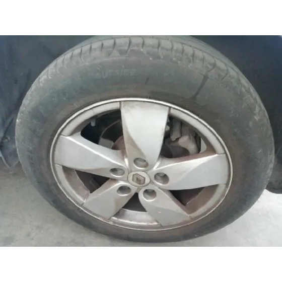 RENAULT MEGANE III BERLINA 5 P '2009 1.5 DCI DIESEL BLANCO
