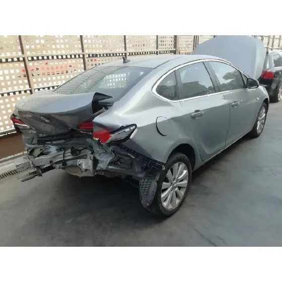 OPEL ASTRA J LIM. '2015 EXCELLENCE GRIS