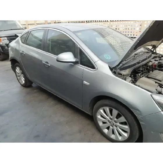 OPEL ASTRA J LIM. '2015 EXCELLENCE GRIS