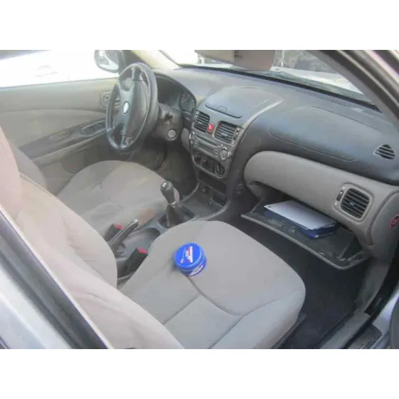 NISSAN ALMERA (N16/E) '2001 2.2 16V TURBODIESEL CAT PLATA