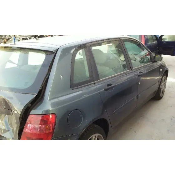 FIAT STILO (192) '2004 1.9 JTD / 1.9 JTD 115 DYNAMIC GRIS OSCURO