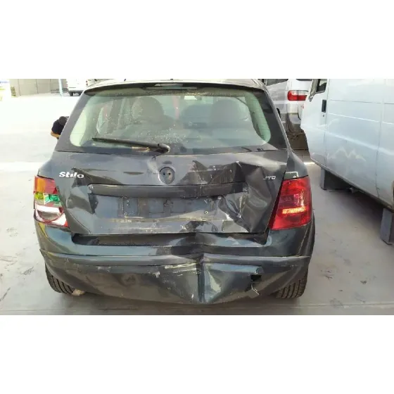 FIAT STILO (192) '2004 1.9 JTD / 1.9 JTD 115 DYNAMIC GRIS OSCURO