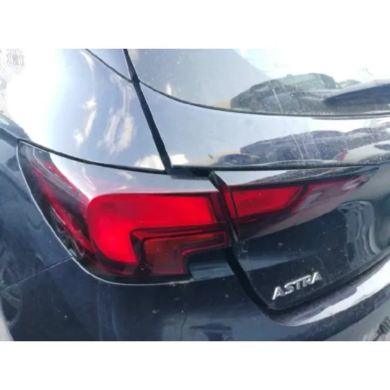 OPEL ASTRA K LIM. 5TÜRIG '2017 DYNAMIC NEGRO