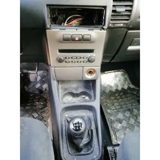 OPEL ZAFIRA A '2003 2.2 16V DTI CAT (Y 22 DTR / L50) NEGRO