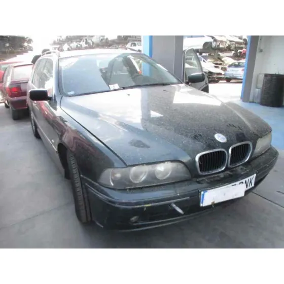 BMW SERIE 5 TOURING (E39) '2001 525D EXCLUSIVE VERDE