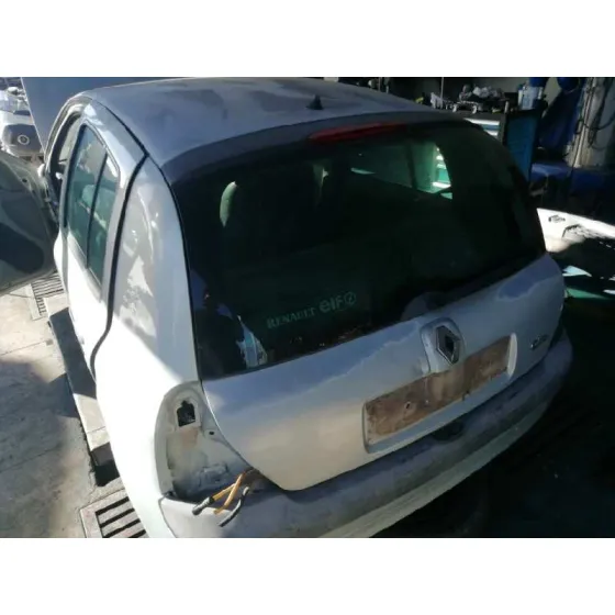 RENAULT CLIO II FASE II (B/CB0) '2001 1.5 DCI DIESEL PLATA