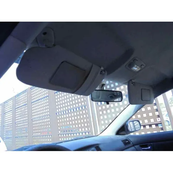 TOYOTA COROLLA (E12) '2004 1.6 LINEA LUNA BERLINA GRIS