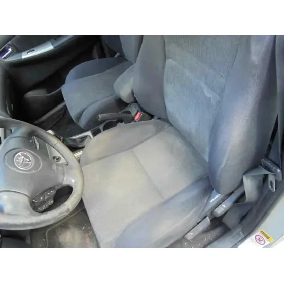 TOYOTA COROLLA (E12) '2004 1.6 LINEA LUNA BERLINA GRIS