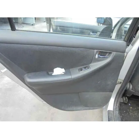 TOYOTA COROLLA (E12) '2004 1.6 LINEA LUNA BERLINA GRIS