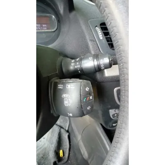RENAULT MEGANE III BERLINA 5 P '2010 DYNAMIQUE GRIS