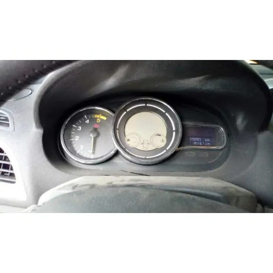 RENAULT MEGANE III BERLINA 5 P '2010 DYNAMIQUE GRIS