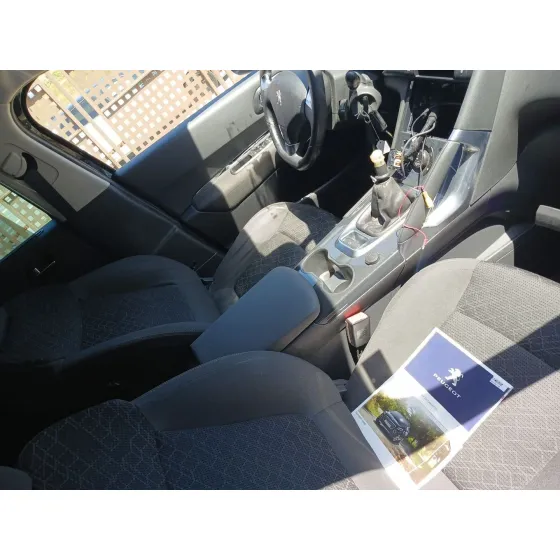 Peugeot 3008 I MONOSPACE (0U_) 2014