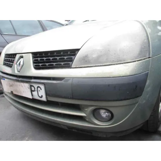 RENAULT CLIO II FASE II (B/CB0) '2001 AUTHENTIQUE PISTACHO