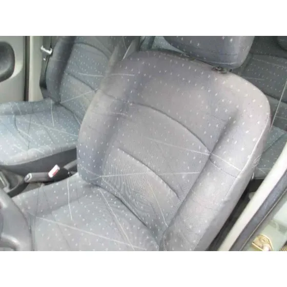 RENAULT CLIO II FASE II (B/CB0) '2001 AUTHENTIQUE PISTACHO