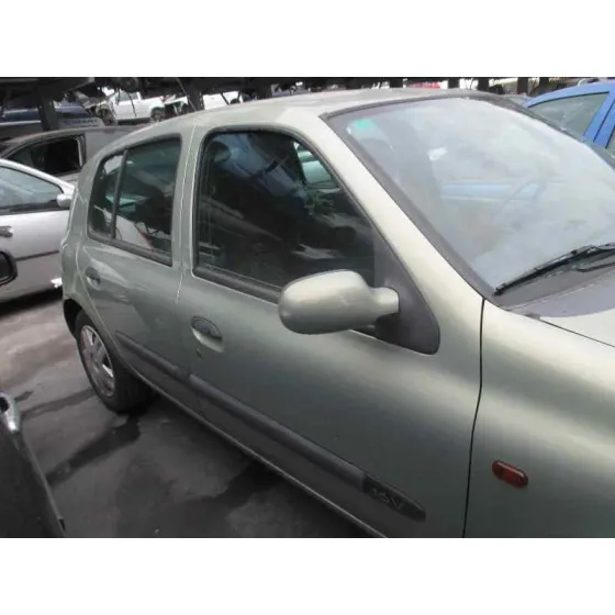 RENAULT CLIO II FASE II (B/CB0) '2001 AUTHENTIQUE PISTACHO