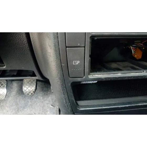 VOLKSWAGEN PASSAT BERLINA (3B3) '2002 1.9 TDI