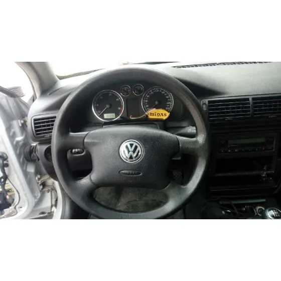 VOLKSWAGEN PASSAT BERLINA (3B3) '2002 1.9 TDI