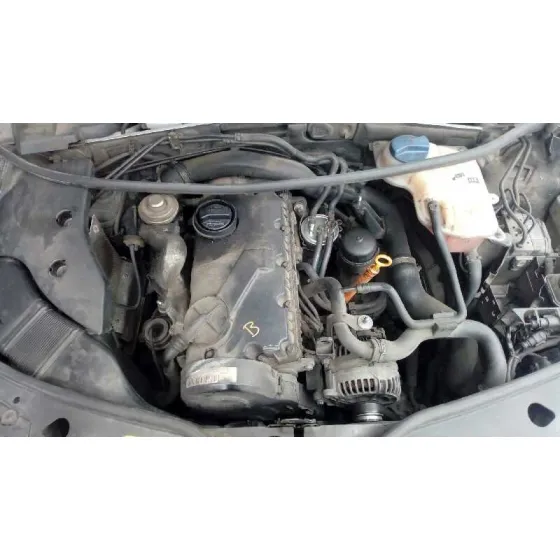 VOLKSWAGEN PASSAT BERLINA (3B3) '2002 1.9 TDI