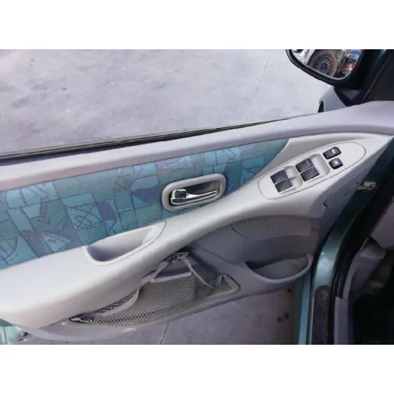 NISSAN ALMERA TINO (V10M) '2000 BASICO VERDE