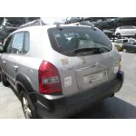 HYUNDAI TUCSON (JM) HYUNDAI TUCSON (JM) '2005 2.0 COMFORT GRIS 2004