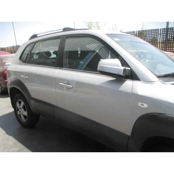 HYUNDAI TUCSON (JM) '2005 2.0 COMFORT GRIS