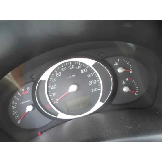 HYUNDAI TUCSON (JM) '2005 2.0 COMFORT GRIS