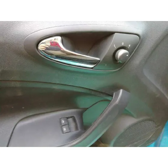SEAT IBIZA (6P1) '2016 1.2 TSI AZUL