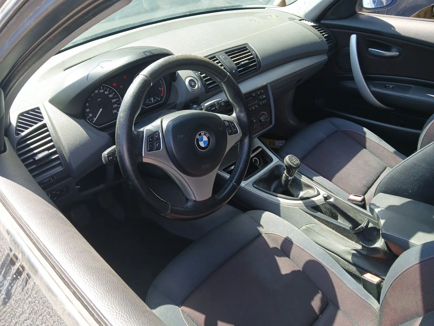 BMW 1 (E87) MOTOR 204D4 MANUAL 6V CVF/KW: 13.30/90 2004