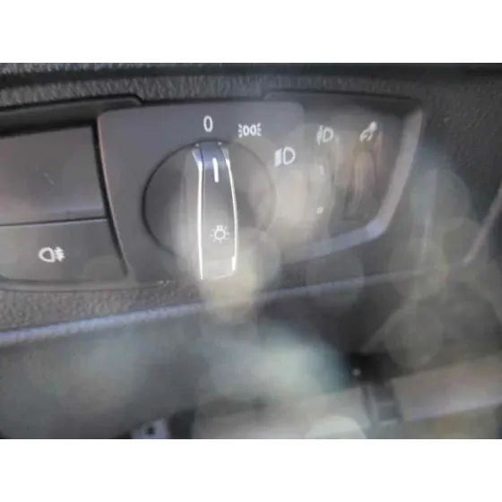 BMW SERIE 1 LIM. (F20) '2012 1.6 TURBODIESEL AZUL