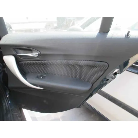 BMW SERIE 1 LIM. (F20) '2012 1.6 TURBODIESEL AZUL