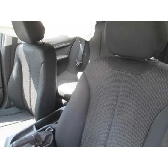 BMW SERIE 1 LIM. (F20) '2012 1.6 TURBODIESEL AZUL