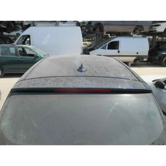 BMW SERIE 1 LIM. (F20) '2012 1.6 TURBODIESEL AZUL