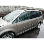 VOLKSWAGEN TOURAN (1T3) VOLKSWAGEN TOURAN (1T3) '2011 HIGHLINE MARRON 2010