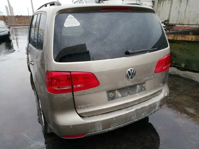 VOLKSWAGEN TOURAN (1T3) VOLKSWAGEN TOURAN (1T3) '2011 HIGHLINE MARRON 2010