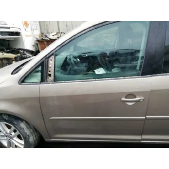 VOLKSWAGEN TOURAN (1T3) '2011 HIGHLINE MARRON