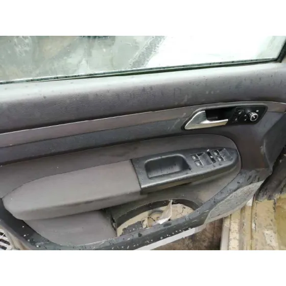 VOLKSWAGEN TOURAN (1T3) '2011 HIGHLINE MARRON