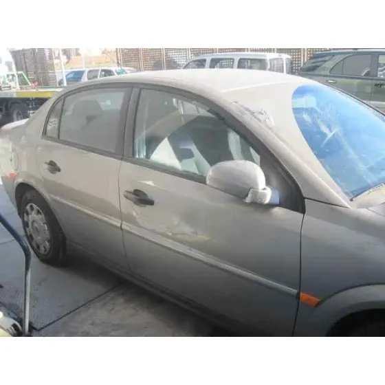 OPEL VECTRA C BERLINA '2003 CLUB GRIS PLATA
